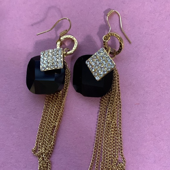 Black and gold fringe earrings* - Picture 5 of 7